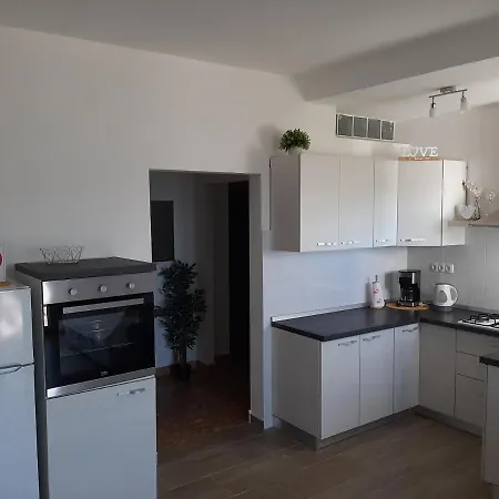 Family House Rebeka * Ugljan