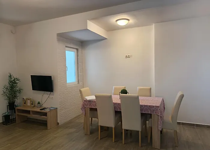 Family House Rebeka Appartement