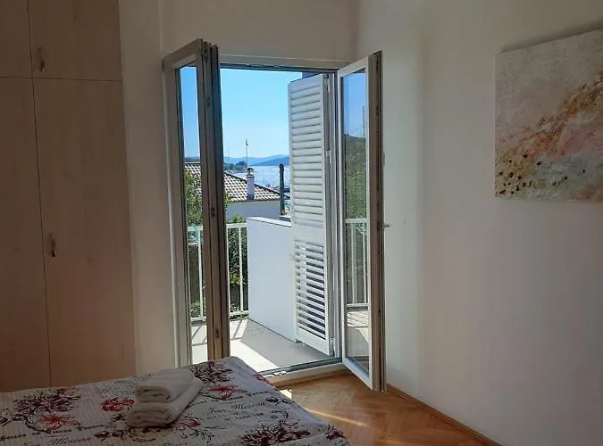 Lägenhet Family House Rebeka