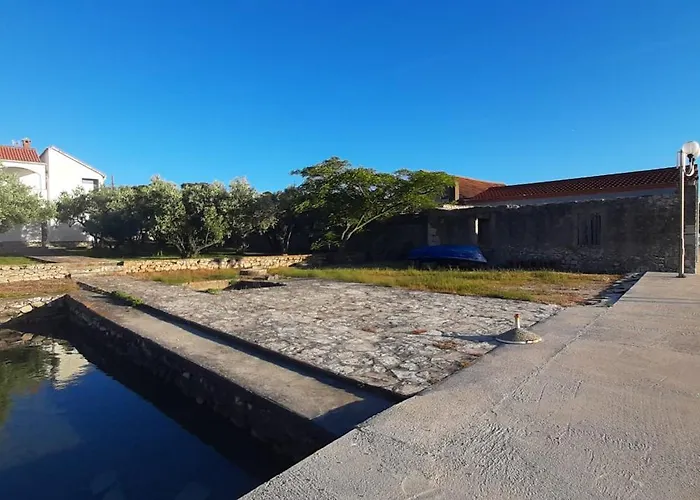 Family House Rebeka Ugljan